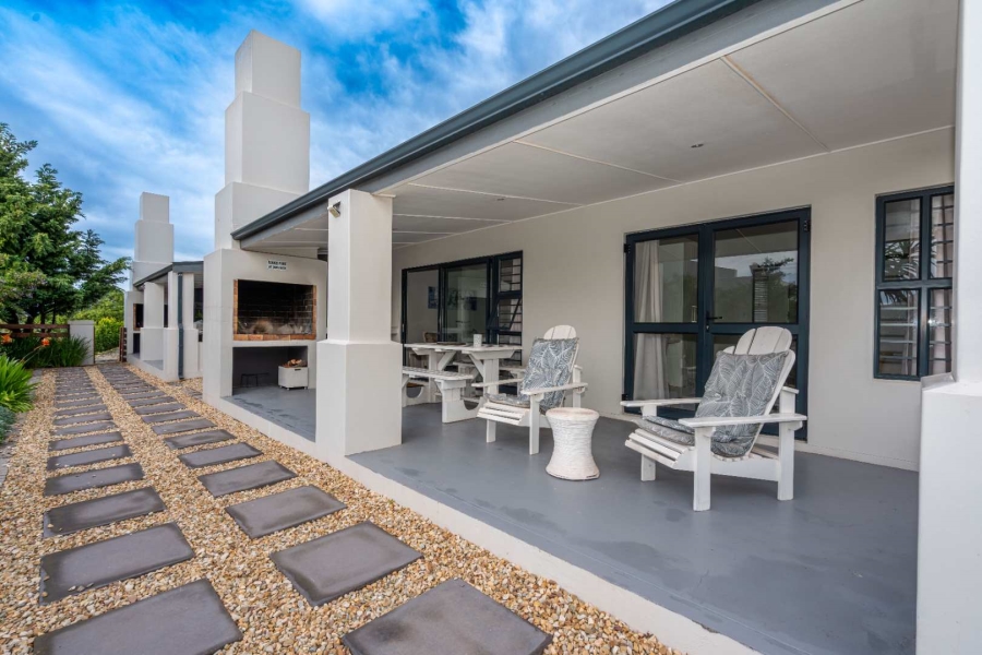 9 Bedroom Property for Sale in Oliphantskop Western Cape